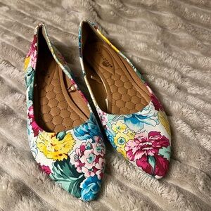 Gold Toe Floral Print Flats - Multicolor